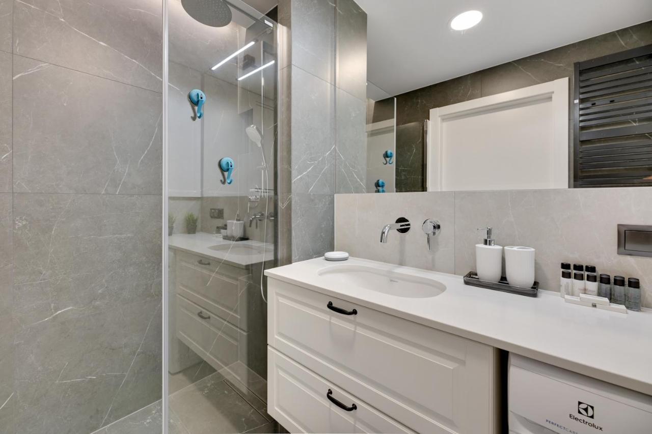 Dom & House - Apartments Old Town Podwale Staromiejskie Gdansk Ngoại thất bức ảnh
